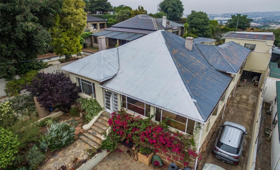 5 Bedroom Property for Sale in Kensington Gauteng