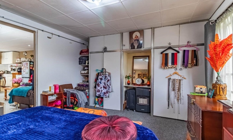 5 Bedroom Property for Sale in Kensington Gauteng