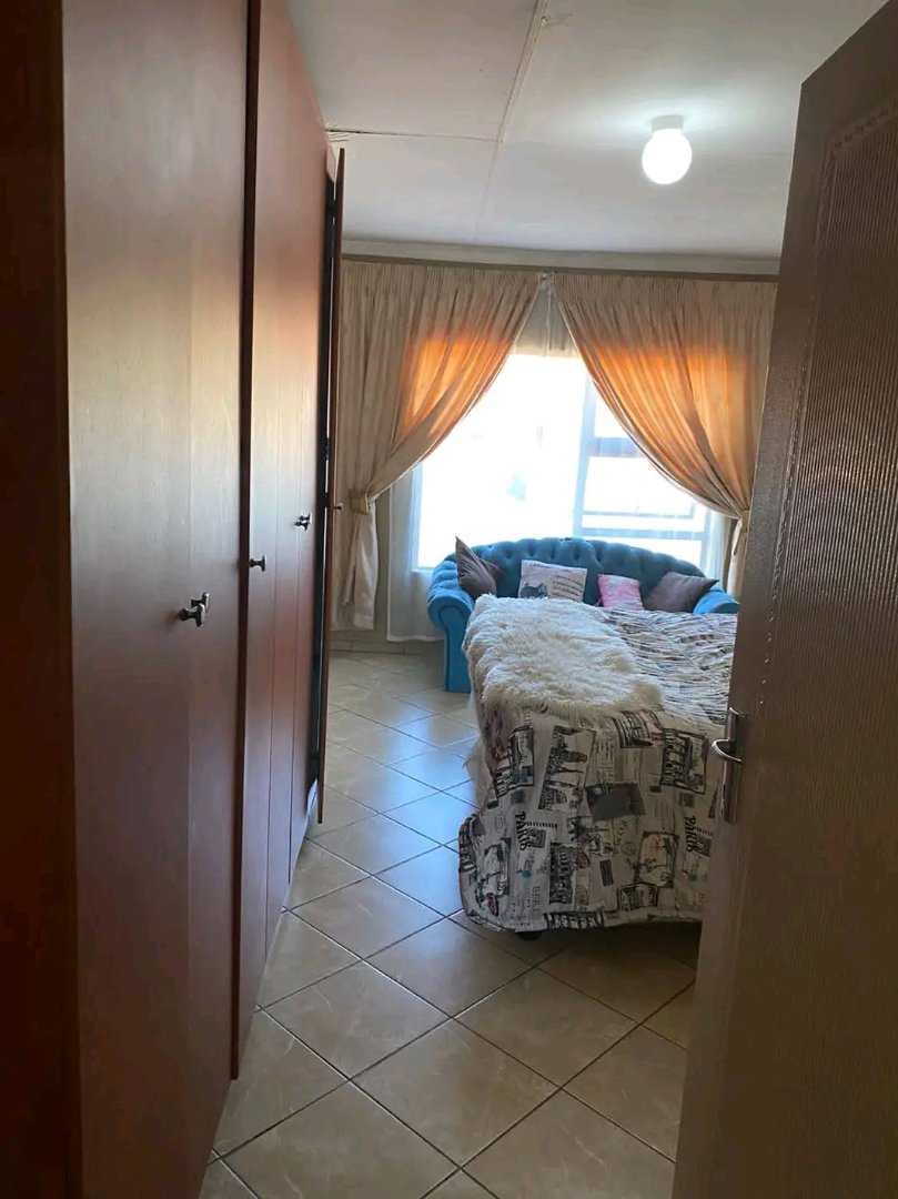 3 Bedroom Property for Sale in Mohlakeng Gauteng