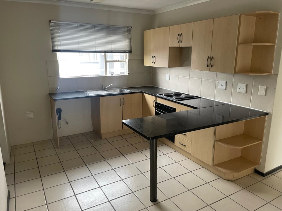 To Let 2 Bedroom Property for Rent in Bardene Gauteng