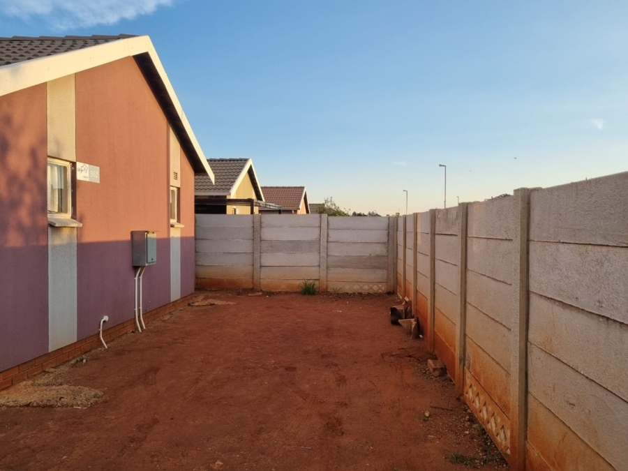 2 Bedroom Property for Sale in Sky City Gauteng