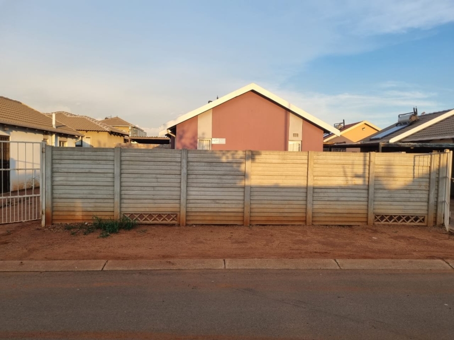 2 Bedroom Property for Sale in Sky City Gauteng