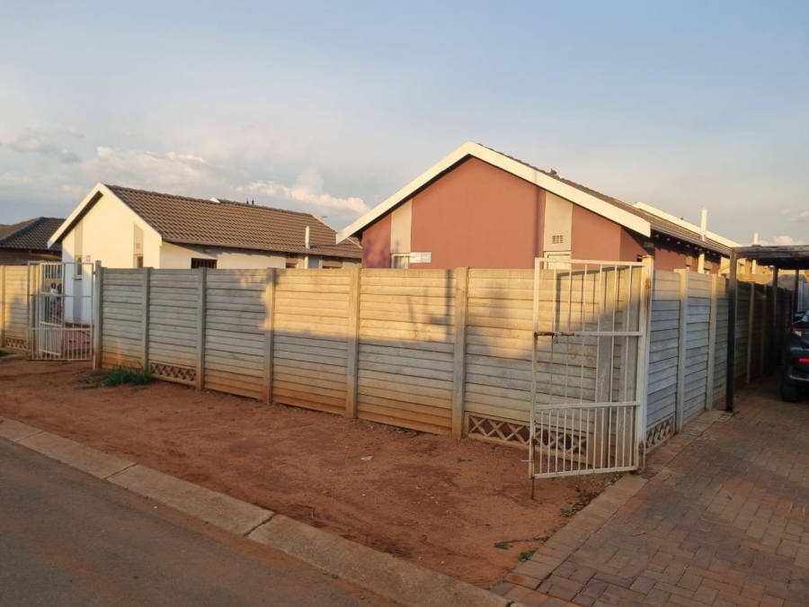2 Bedroom Property for Sale in Sky City Gauteng