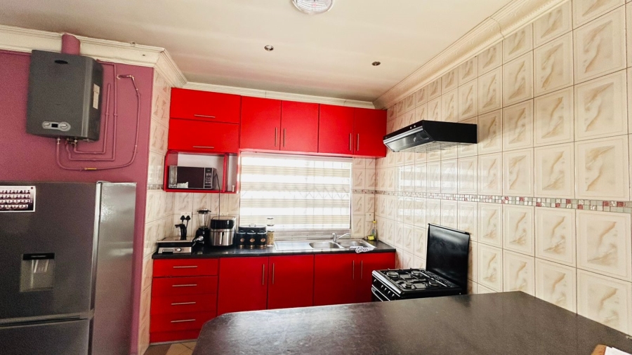 12 Bedroom Property for Sale in Capital Park Gauteng