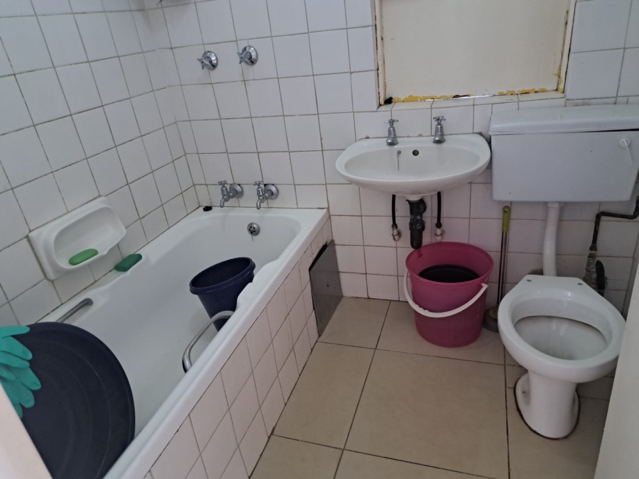 2 Bedroom Property for Sale in Berea Park Gauteng