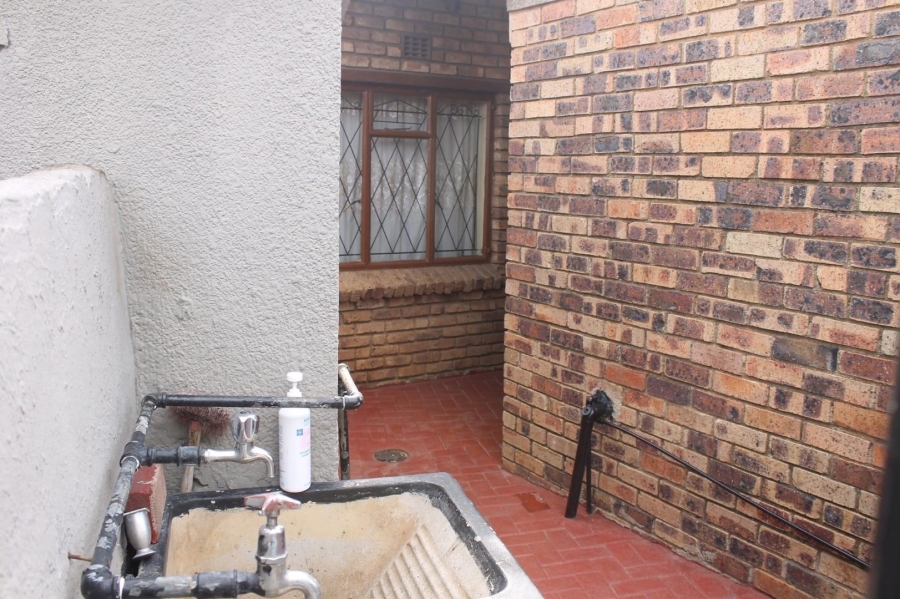 3 Bedroom Property for Sale in Meadowlands Gauteng