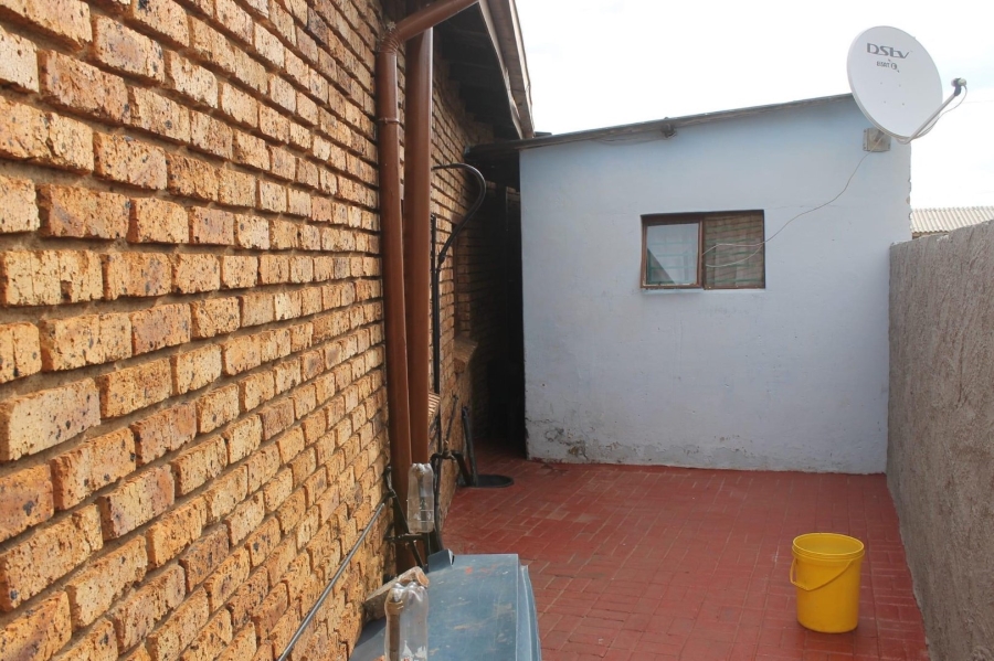 3 Bedroom Property for Sale in Meadowlands Gauteng