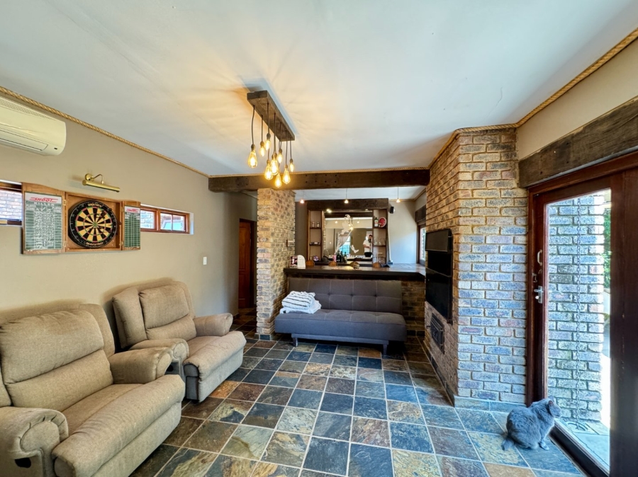 4 Bedroom Property for Sale in Lyttelton Manor Gauteng