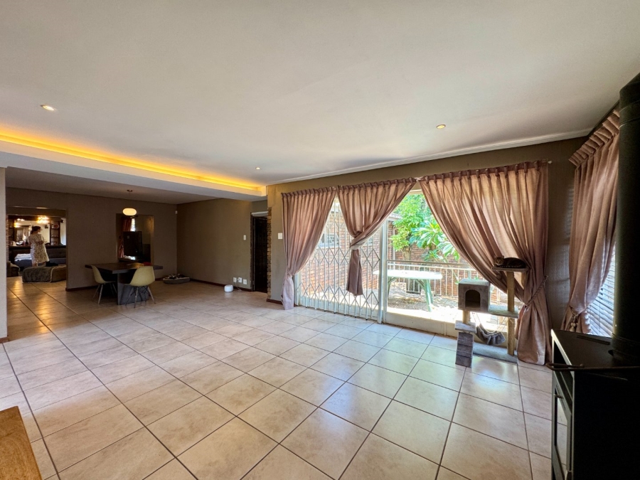 4 Bedroom Property for Sale in Lyttelton Manor Gauteng