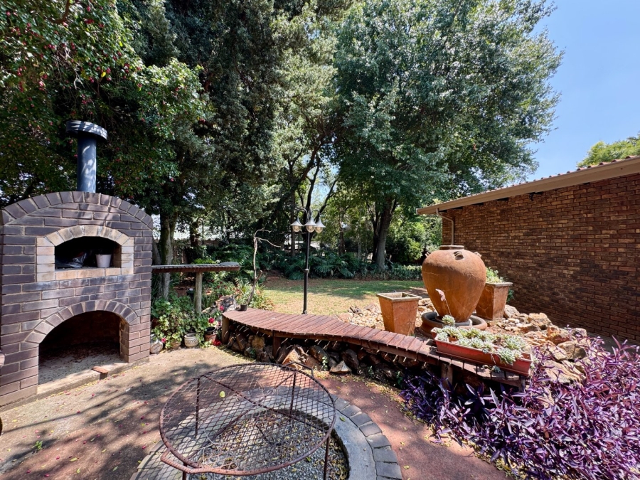 4 Bedroom Property for Sale in Lyttelton Manor Gauteng