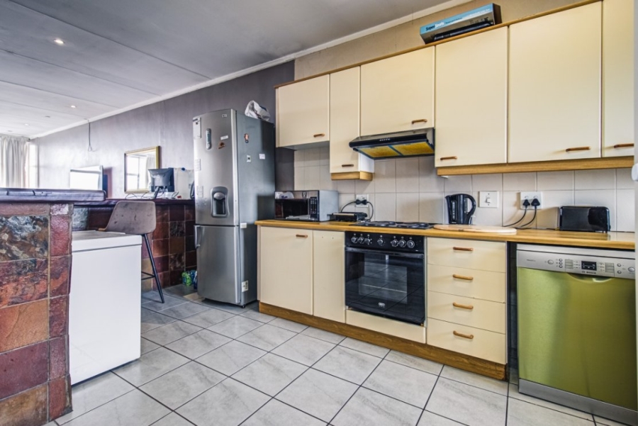 2 Bedroom Property for Sale in Dowerglen Gauteng