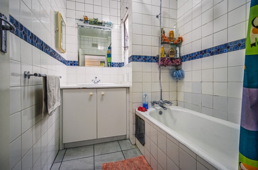 2 Bedroom Property for Sale in Dowerglen Gauteng