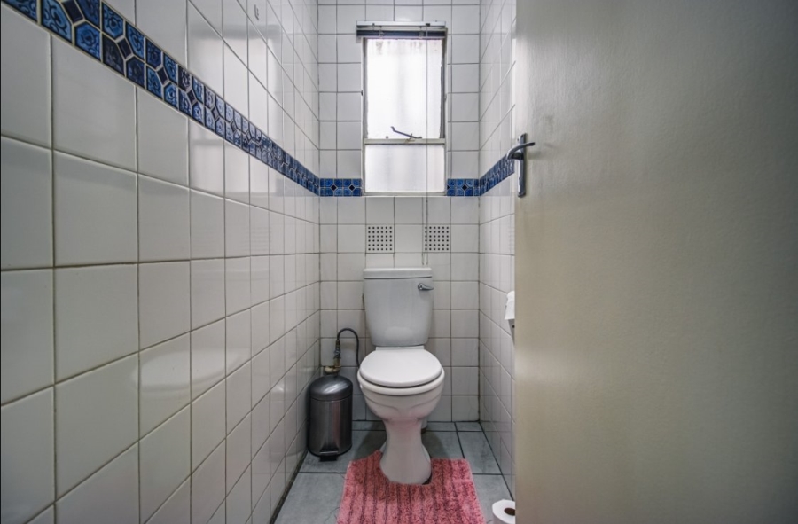 2 Bedroom Property for Sale in Dowerglen Gauteng