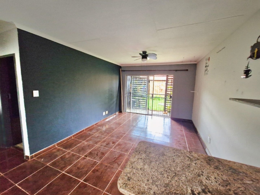 2 Bedroom Property for Sale in Annlin Gauteng