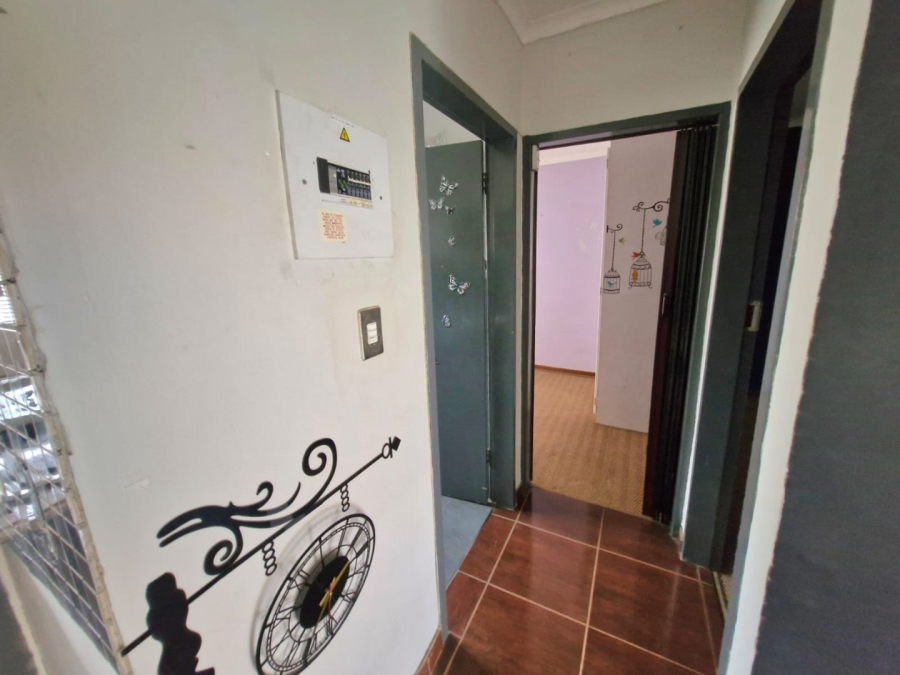 2 Bedroom Property for Sale in Annlin Gauteng