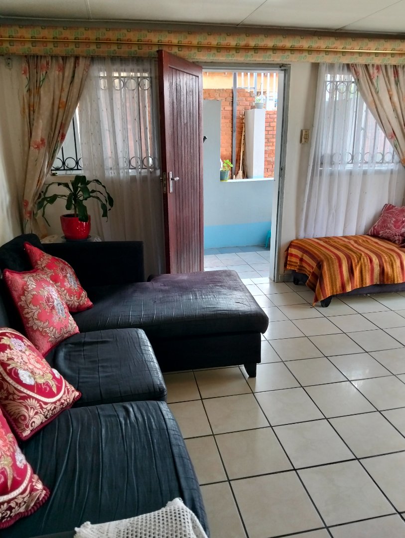 3 Bedroom Property for Sale in Lotus Gardens Gauteng
