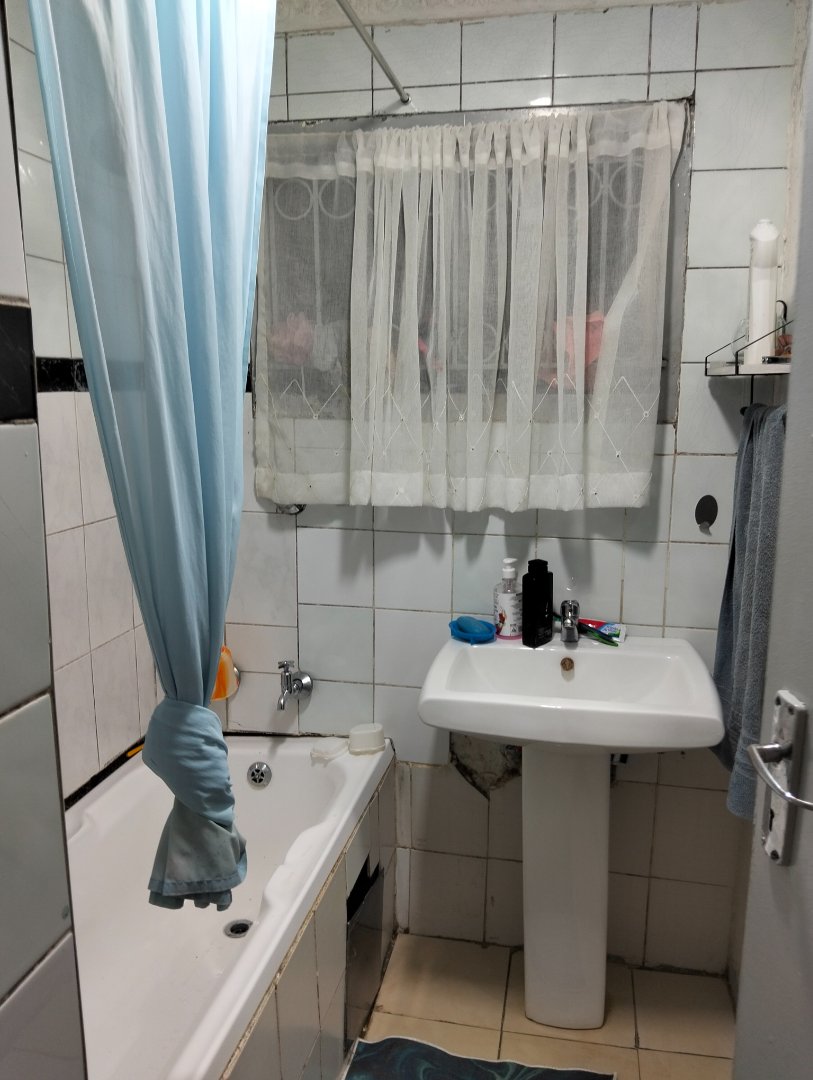 3 Bedroom Property for Sale in Lotus Gardens Gauteng