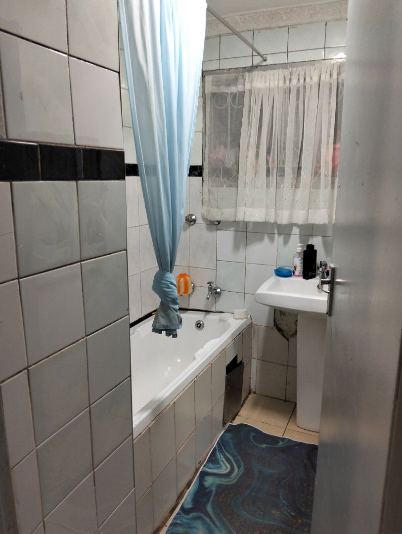 3 Bedroom Property for Sale in Lotus Gardens Gauteng