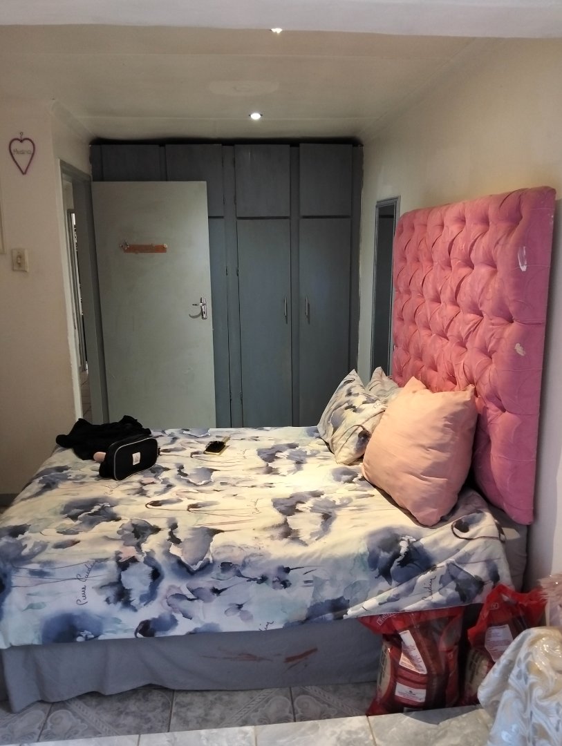 3 Bedroom Property for Sale in Lotus Gardens Gauteng