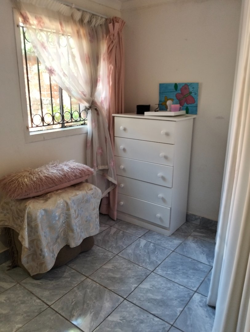 3 Bedroom Property for Sale in Lotus Gardens Gauteng
