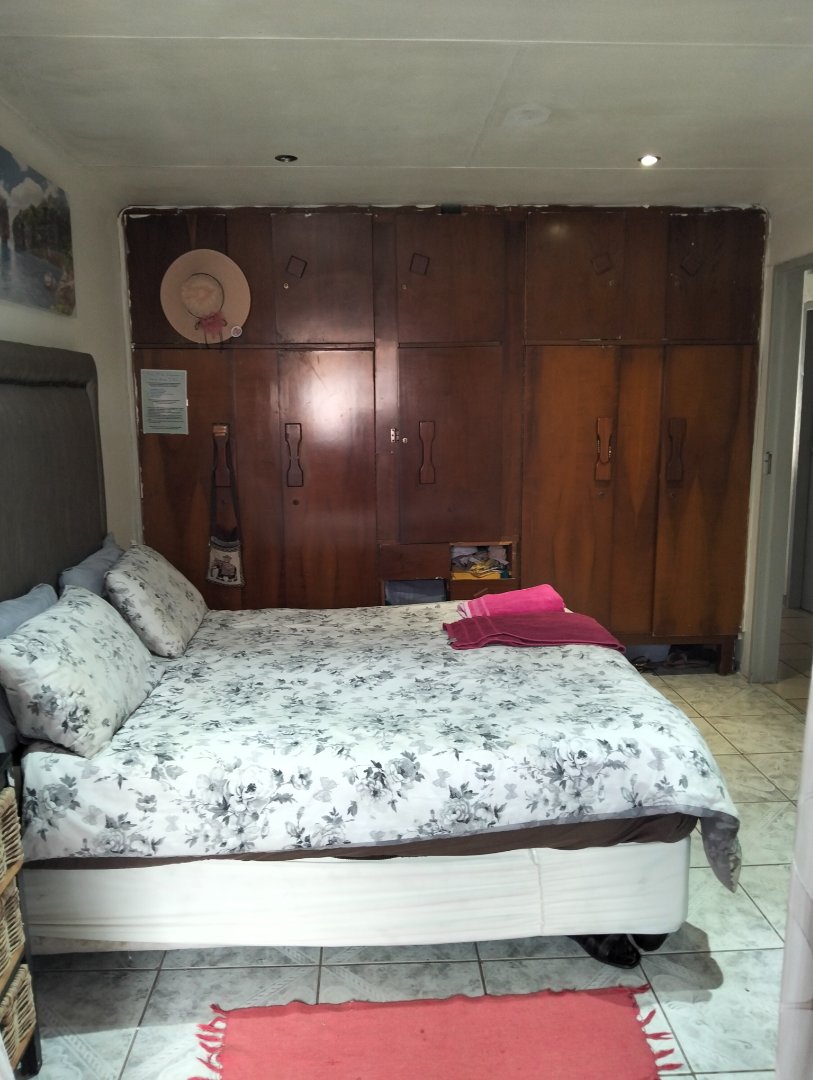 3 Bedroom Property for Sale in Lotus Gardens Gauteng