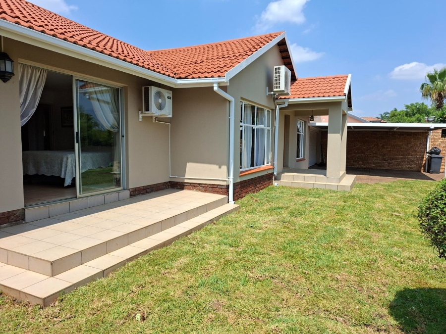 3 Bedroom Property for Sale in Montana Tuine Gauteng