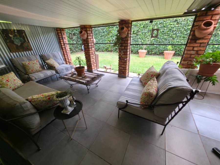 4 Bedroom Property for Sale in Annlin Gauteng