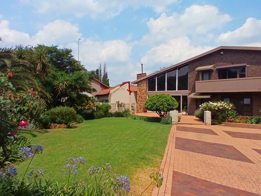 5 Bedroom Property for Sale in Fishers Hill Gauteng