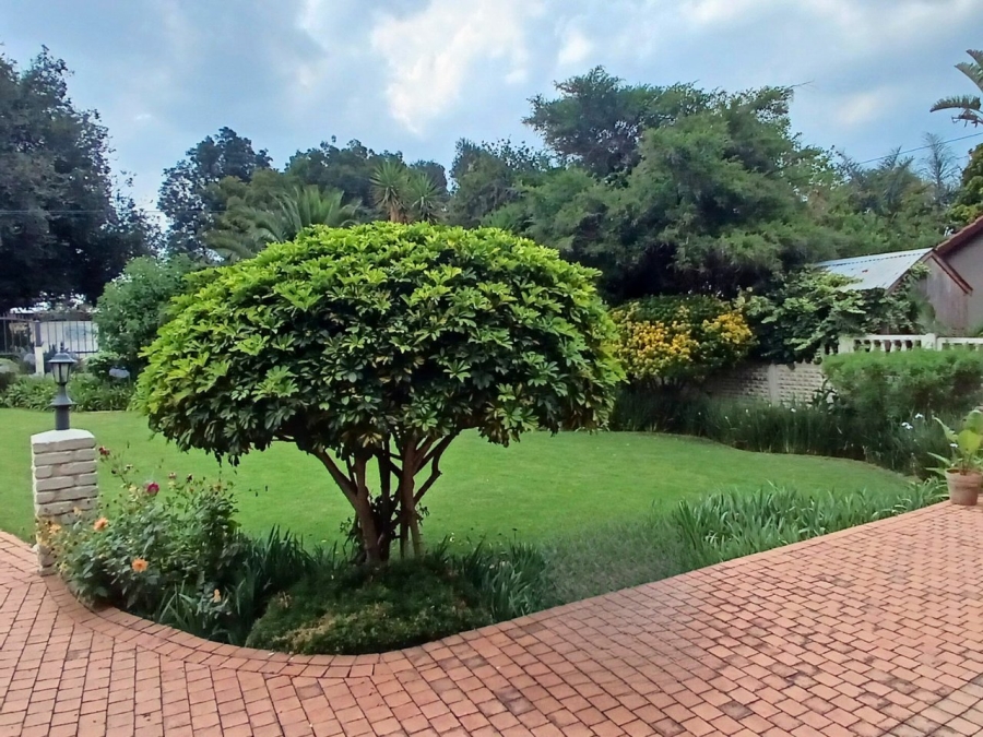 5 Bedroom Property for Sale in Fishers Hill Gauteng