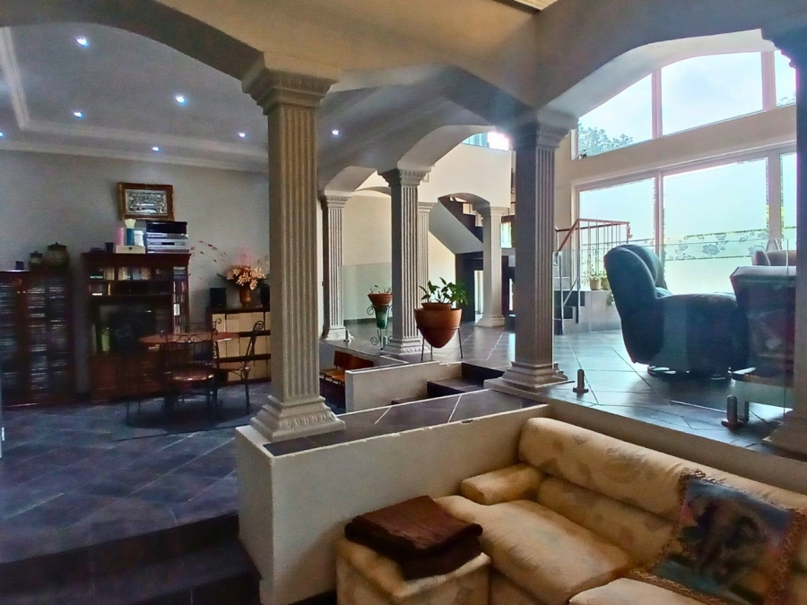 5 Bedroom Property for Sale in Fishers Hill Gauteng