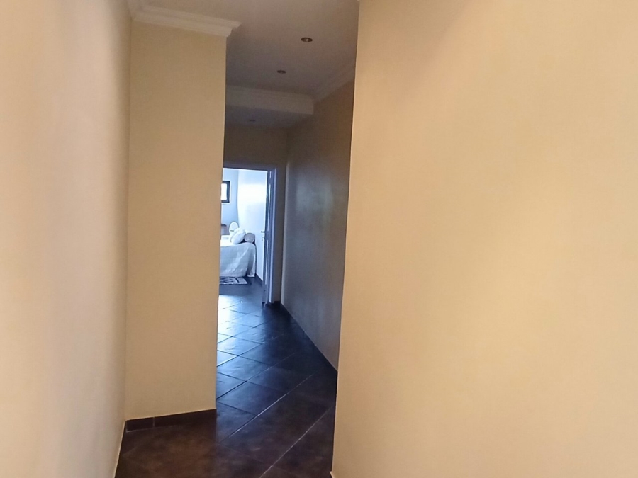 5 Bedroom Property for Sale in Fishers Hill Gauteng