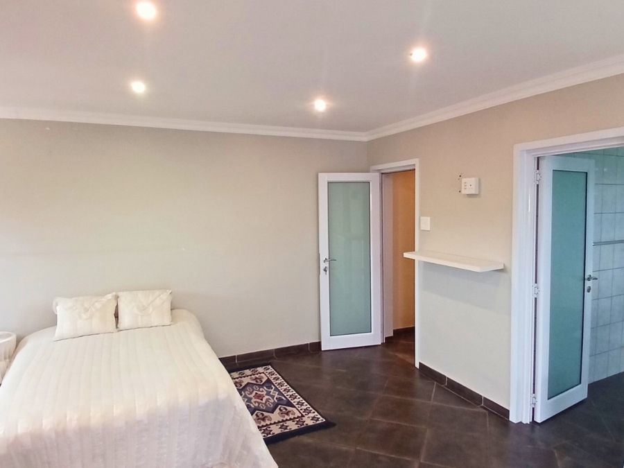 5 Bedroom Property for Sale in Fishers Hill Gauteng