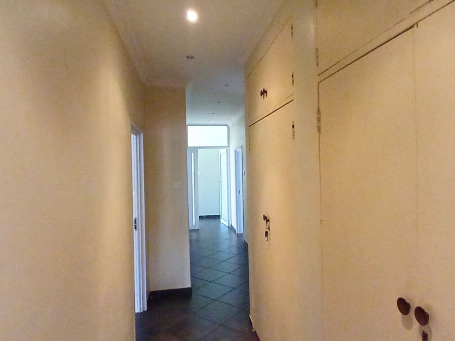 5 Bedroom Property for Sale in Fishers Hill Gauteng