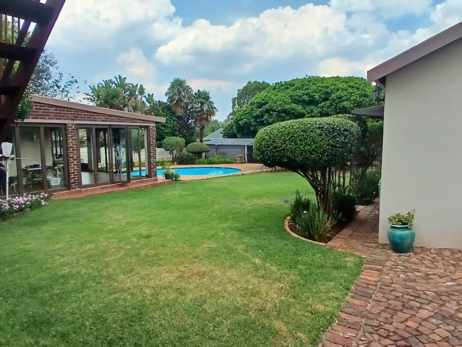 5 Bedroom Property for Sale in Fishers Hill Gauteng