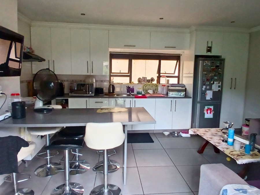 5 Bedroom Property for Sale in Fishers Hill Gauteng