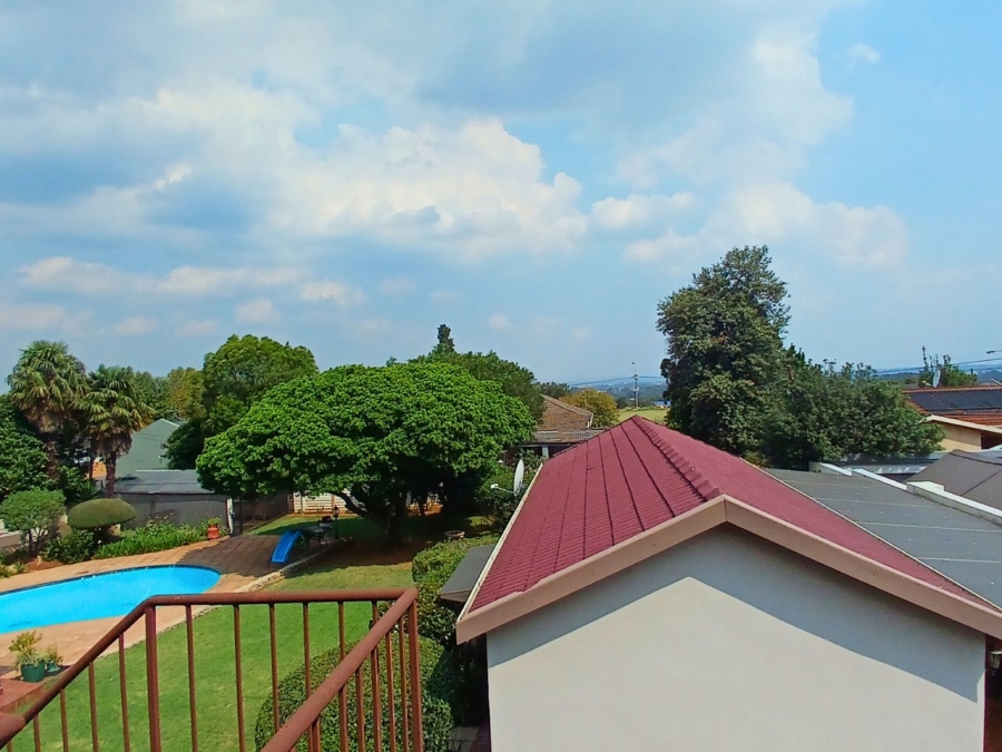 5 Bedroom Property for Sale in Fishers Hill Gauteng