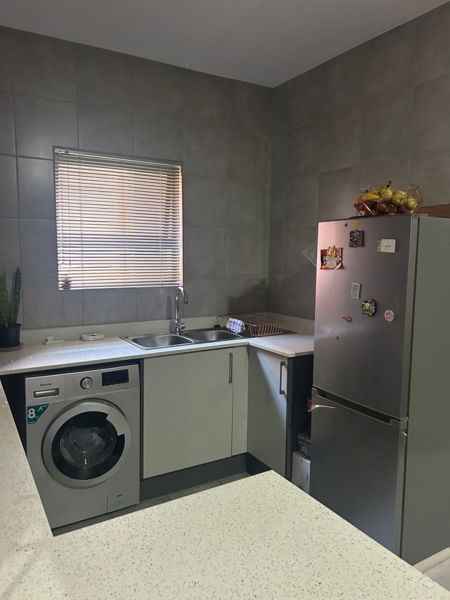 3 Bedroom Property for Sale in Witpoortjie Gauteng