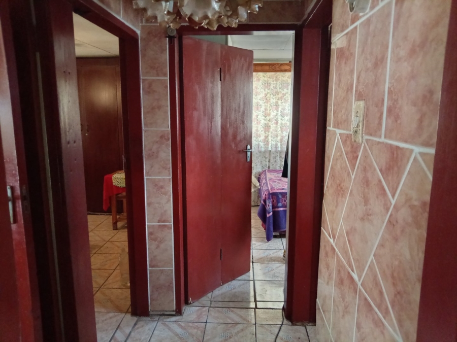 2 Bedroom Property for Sale in Soshanguve G Gauteng