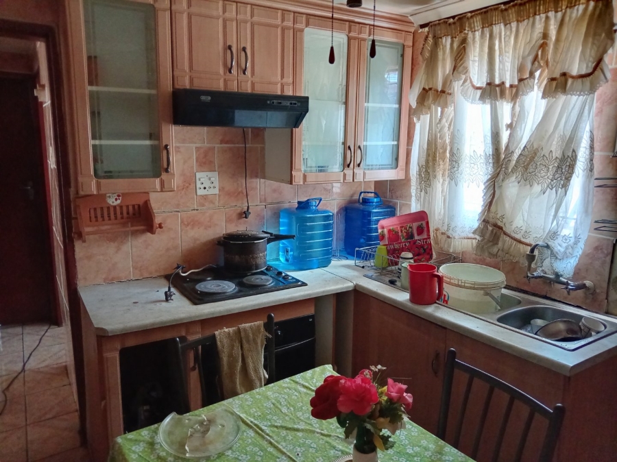 2 Bedroom Property for Sale in Soshanguve G Gauteng