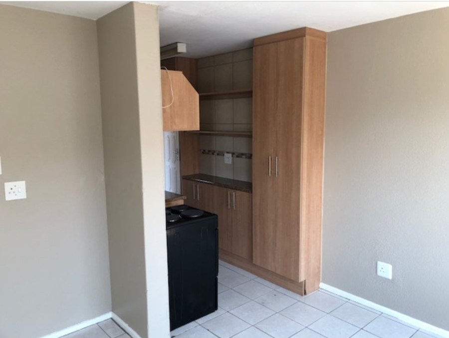 2 Bedroom Property for Sale in Eden Glen Gauteng