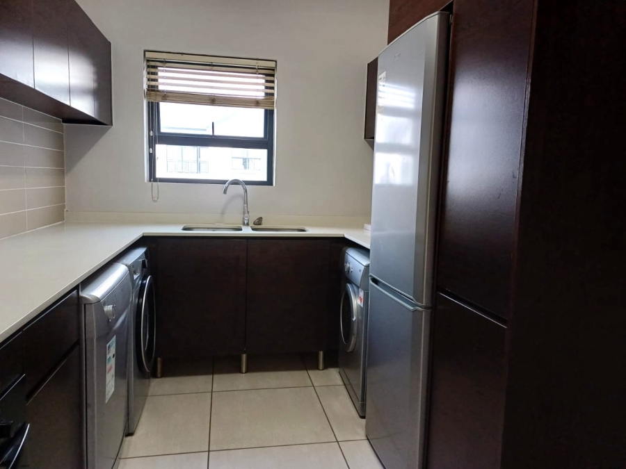 To Let 2 Bedroom Property for Rent in Greenstone Ridge Gauteng