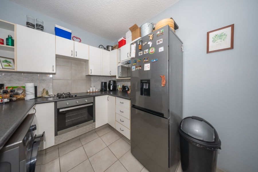 1 Bedroom Property for Sale in Edenvale Central Gauteng