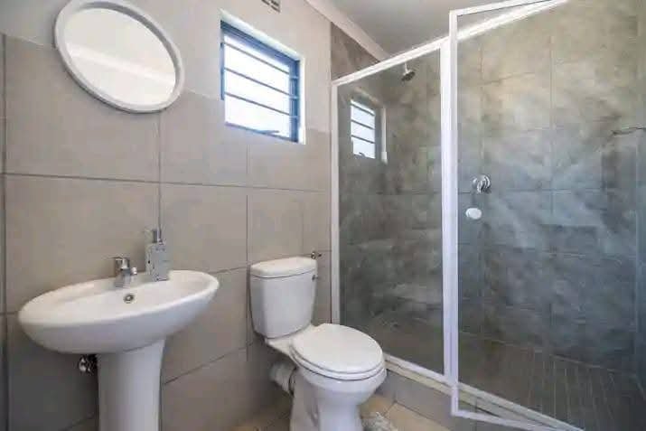 3 Bedroom Property for Sale in Windmill Park Gauteng