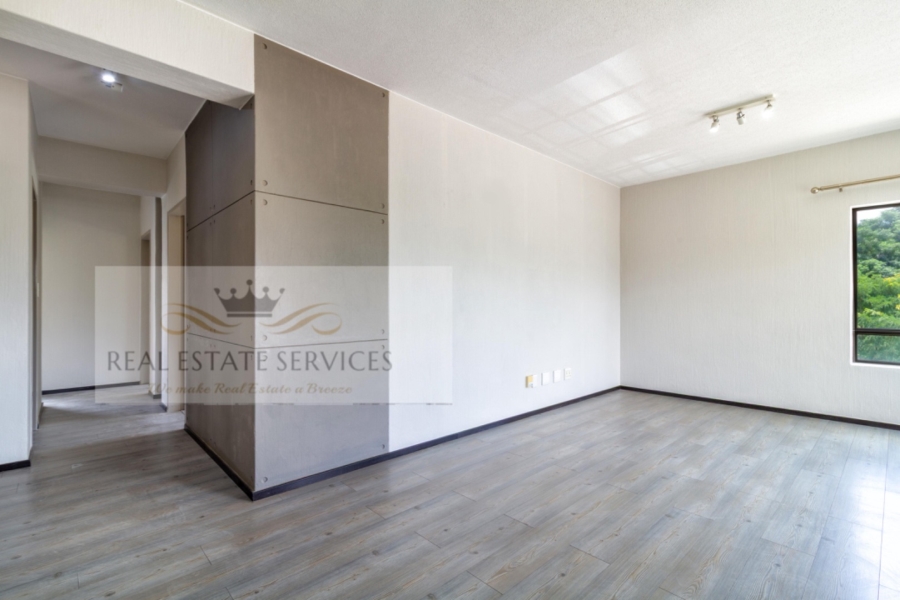  Bedroom Property for Sale in Broadacres Gauteng