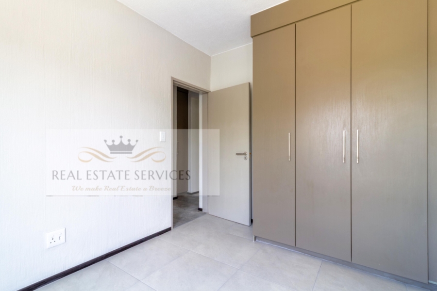  Bedroom Property for Sale in Broadacres Gauteng