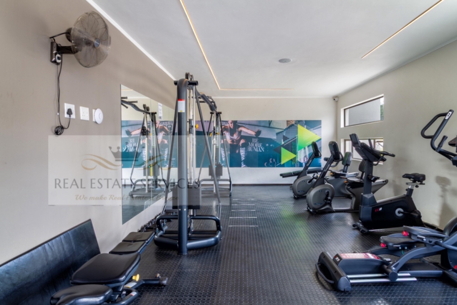  Bedroom Property for Sale in Broadacres Gauteng