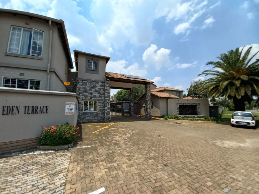 2 Bedroom Property for Sale in Eden Glen Gauteng