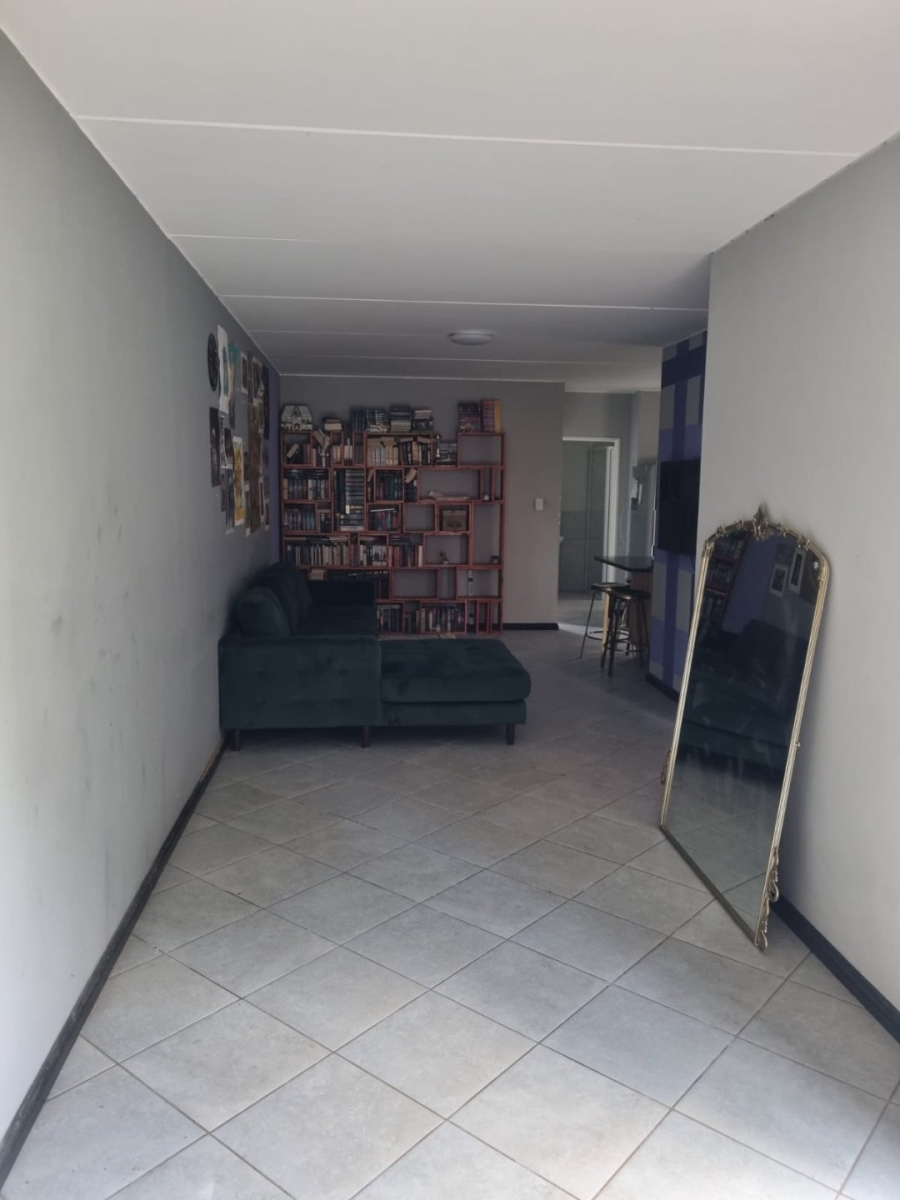 2 Bedroom Property for Sale in Norton Home Estate AH Gauteng
