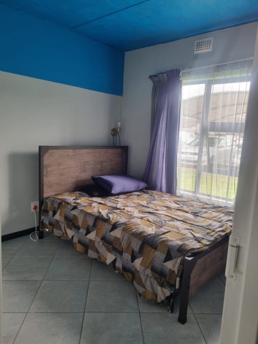 2 Bedroom Property for Sale in Norton Home Estate AH Gauteng