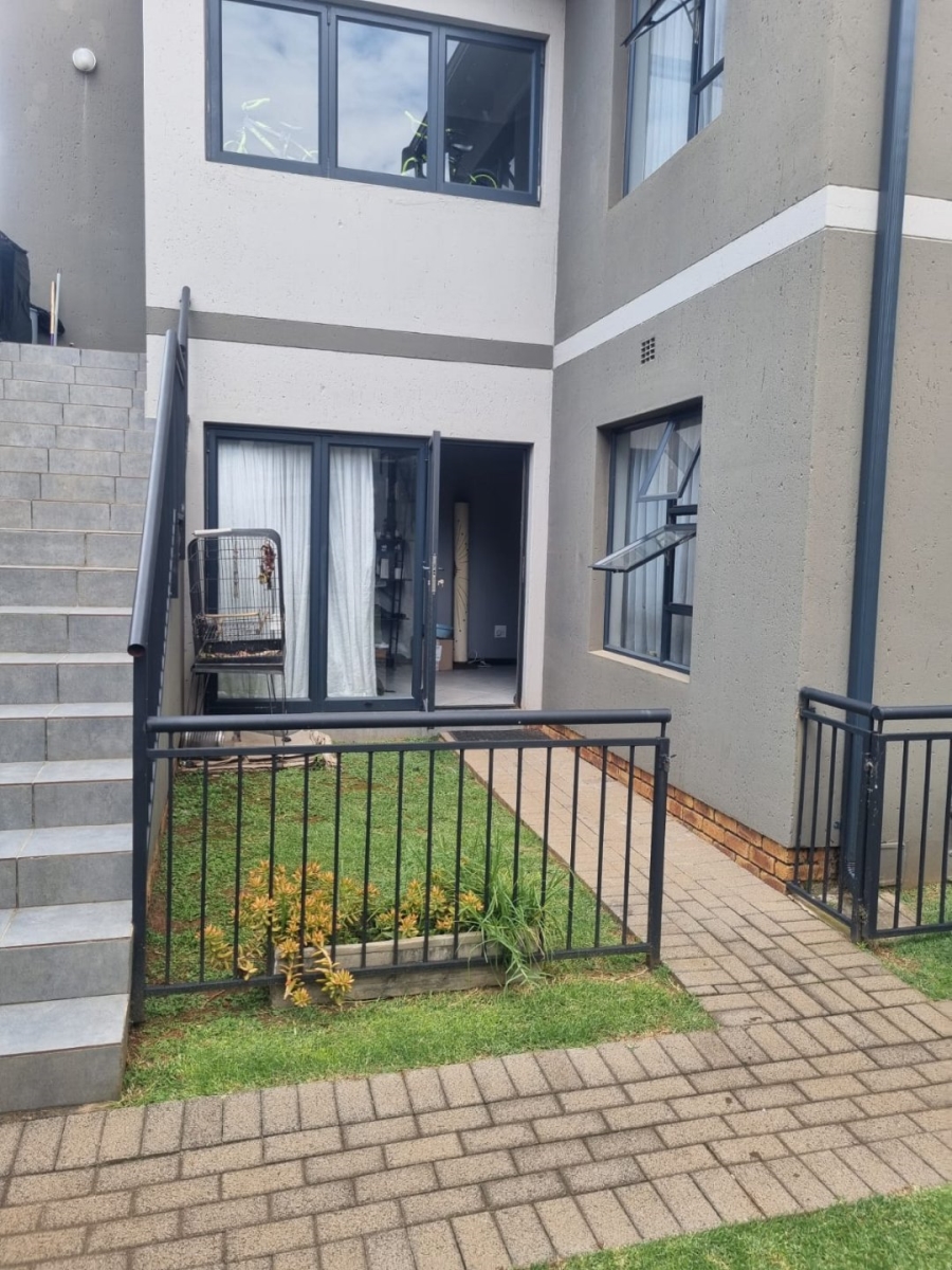 2 Bedroom Property for Sale in Norton Home Estate AH Gauteng